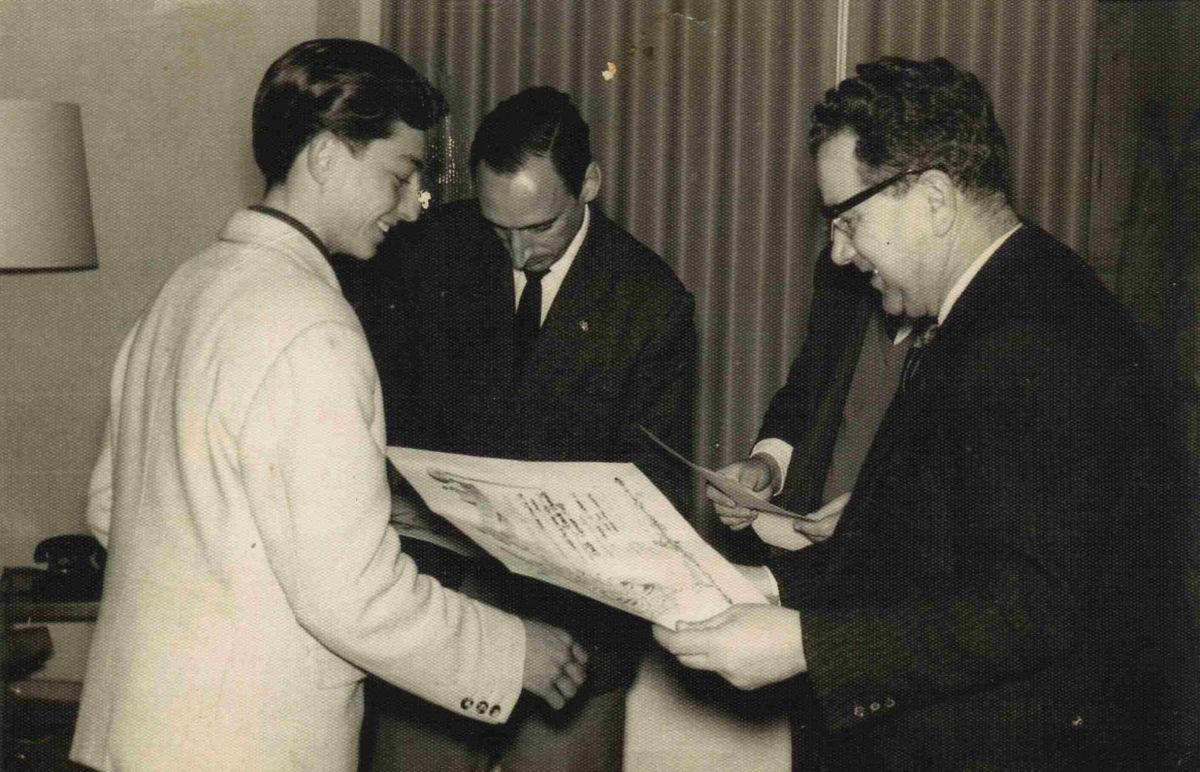 B.Certamen Juvenil de Arte.